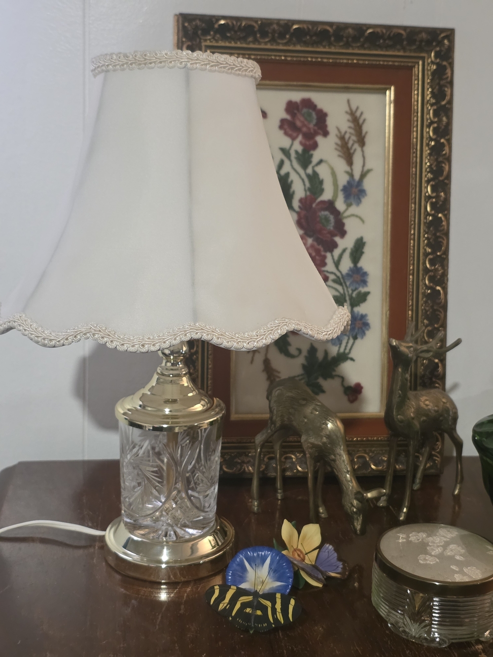 Genuine Lausitzer Glas Co. Crystal Pinwheel lamp with original bell shade.